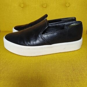 VINCE Warren Slip-On Sneaker Black Leather Platform Shoe Womens Size US 9M EU 39